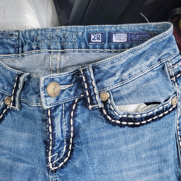 ✨️HP✨️ Miss Me Denim Jeans Sunny Skinny  Women's Size 28 - Picture 5 of 7